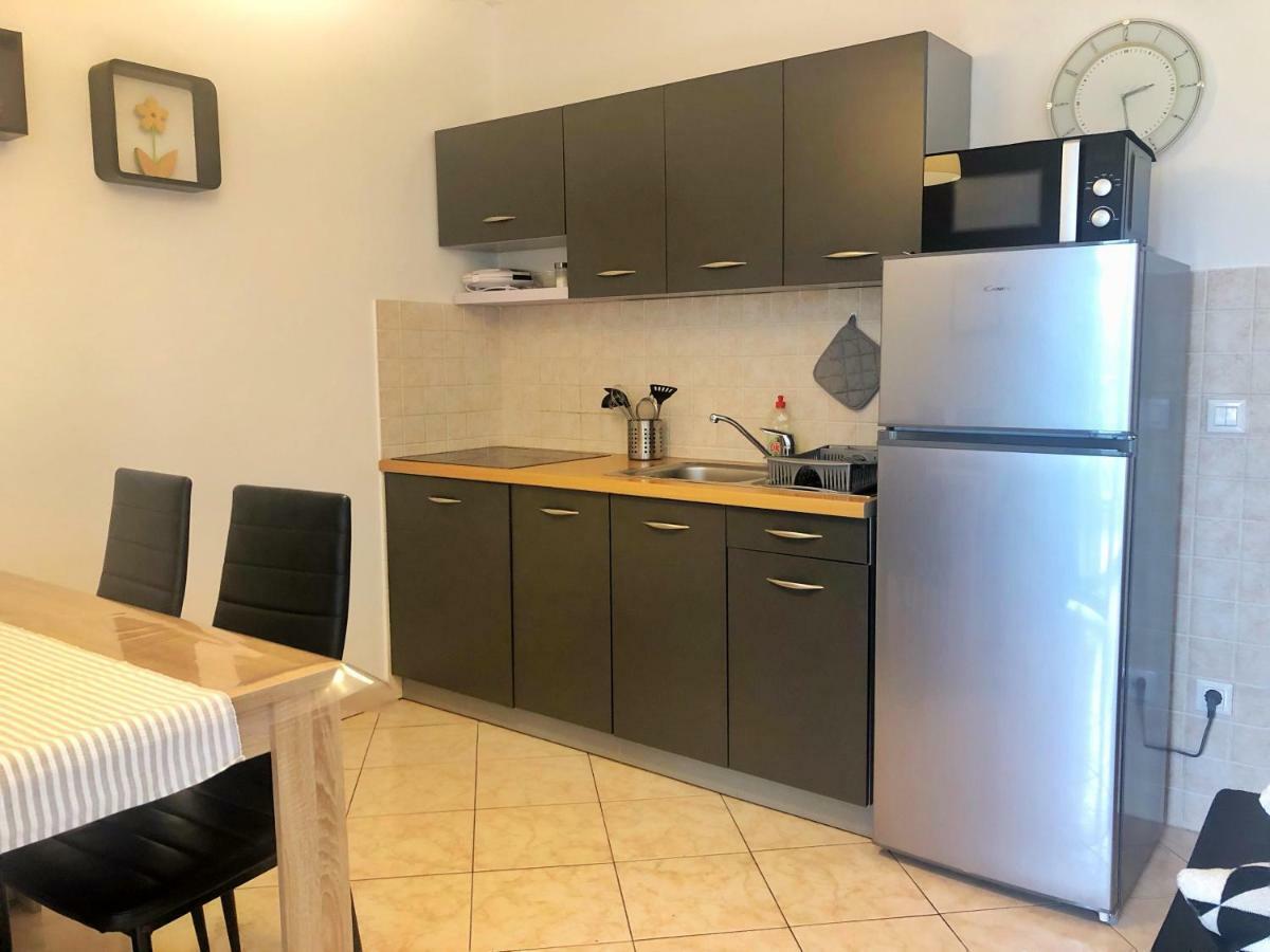 Apartment Rabac Ngoại thất bức ảnh